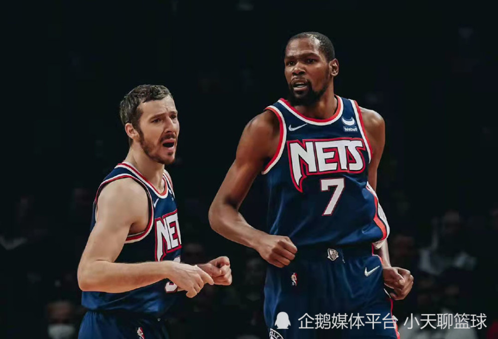  杜兰特复出砍31分篮网止连败  